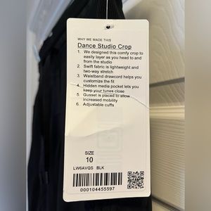 Lululemon Dance Studio Crop Size 10